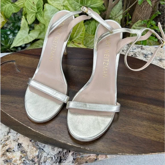 Stuart Weitzman Barelynude 100 sandals light gold size 8 women